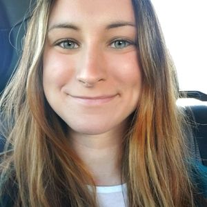 Meet your Posher, Ana